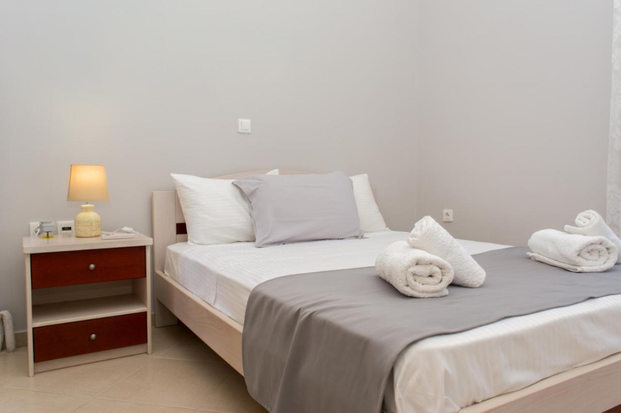 Doroufi Inn Koilás Buitenkant foto